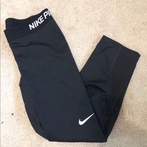 Nike dri fit cropped leggings